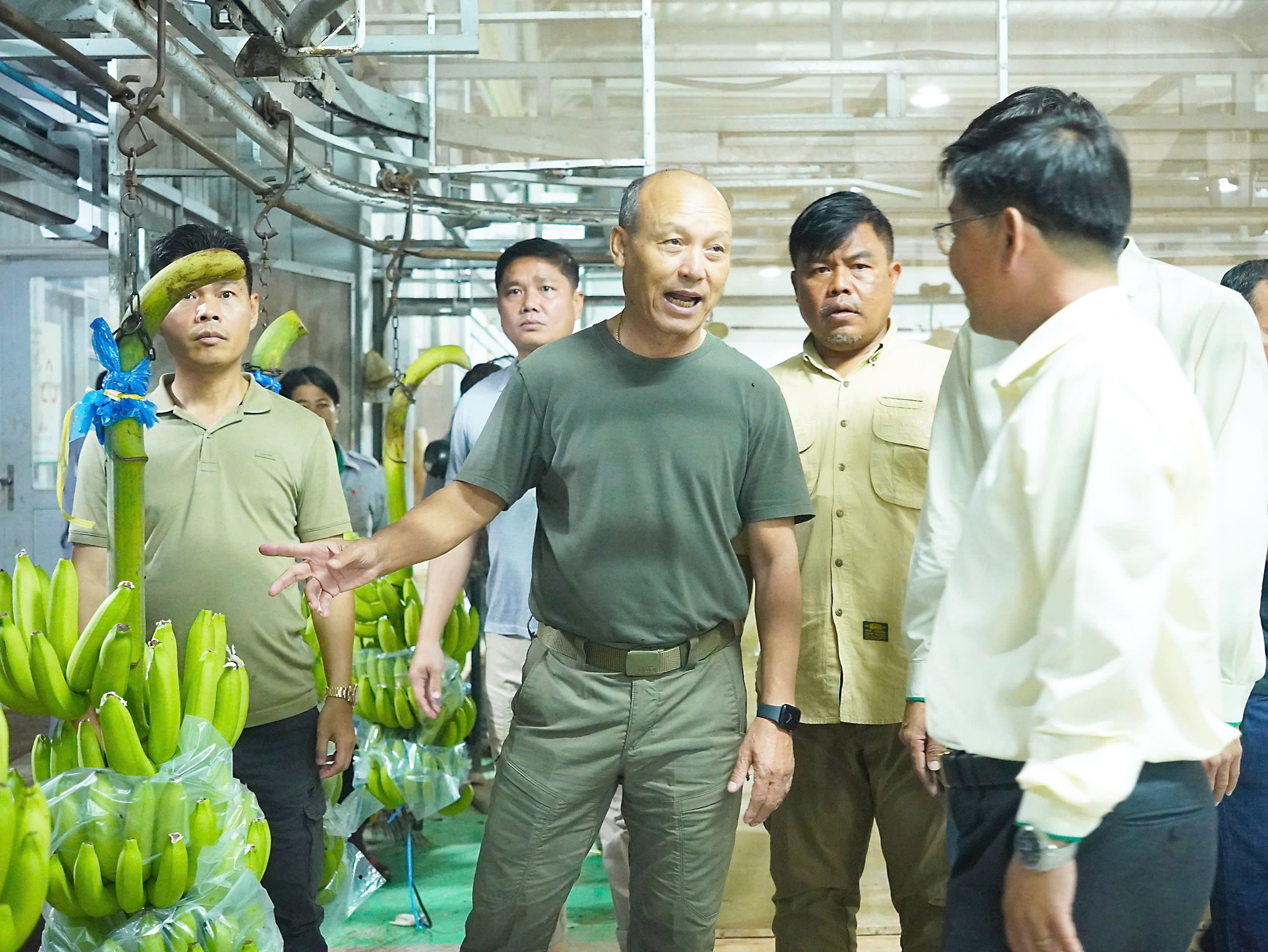 General Sao Sokha visits BP1.B factory