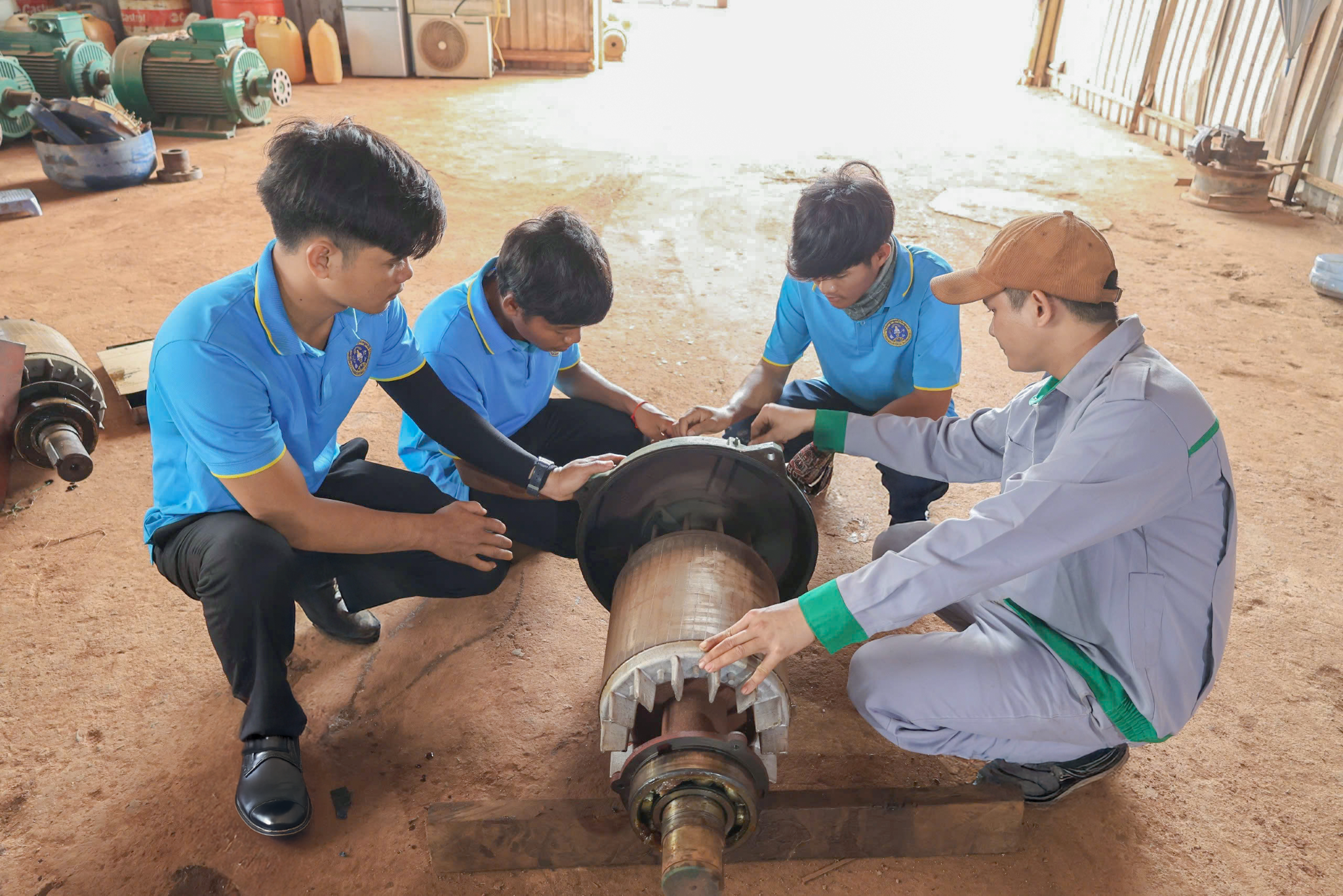 Học viên Trung tâm đào tạo Nghề tỉnh Ratanakiri thực tập tại Khu liên hợp Koun Mom