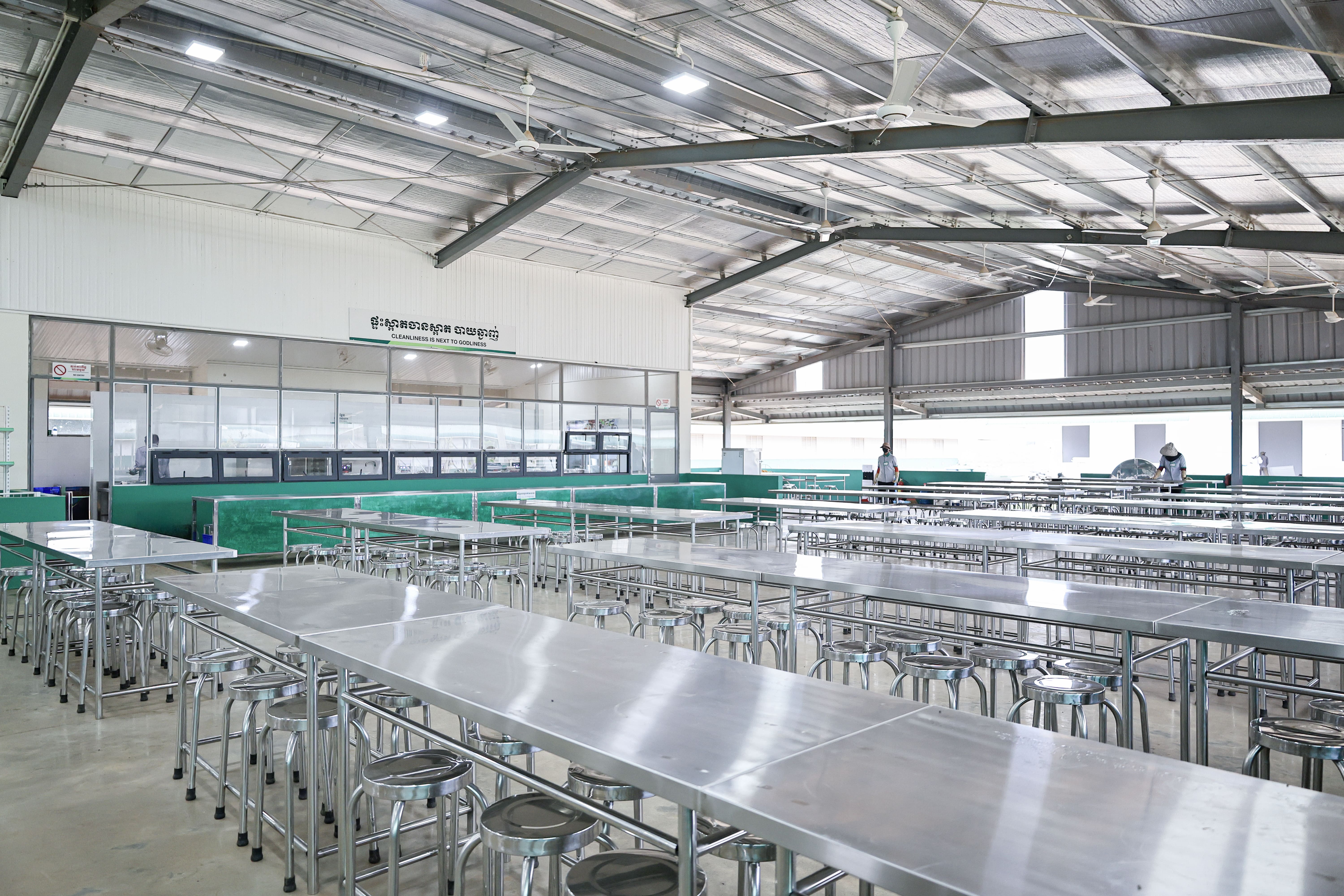 Nhằm nâng cao chất lượng đời sống và điều kiện sinh hoạt cho cán bộ công nhân viên, KLH Koun Mom từn...