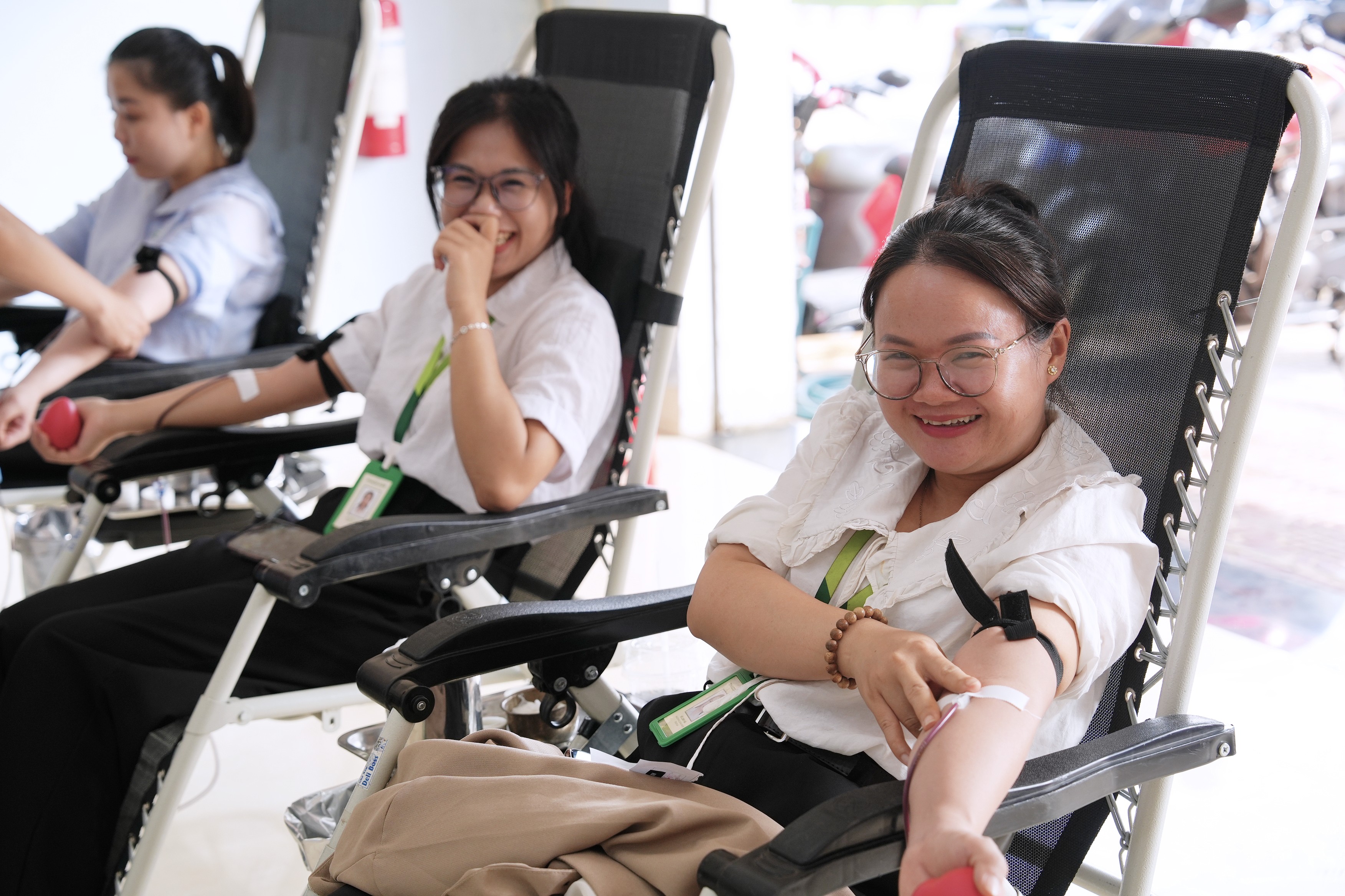 CBNV Văn phòng Gia Lai tham gia hiến máu tình nguyện