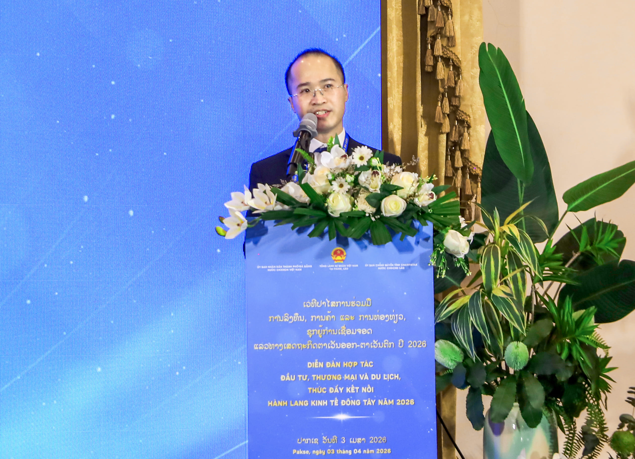 Ông Nguyễn Nhật Tuấn – Phó Tổng Giám đốc Công ty Đầu tư & SXKD Nông nghiệp Nam Lào phát biểu tại Diễn đàn