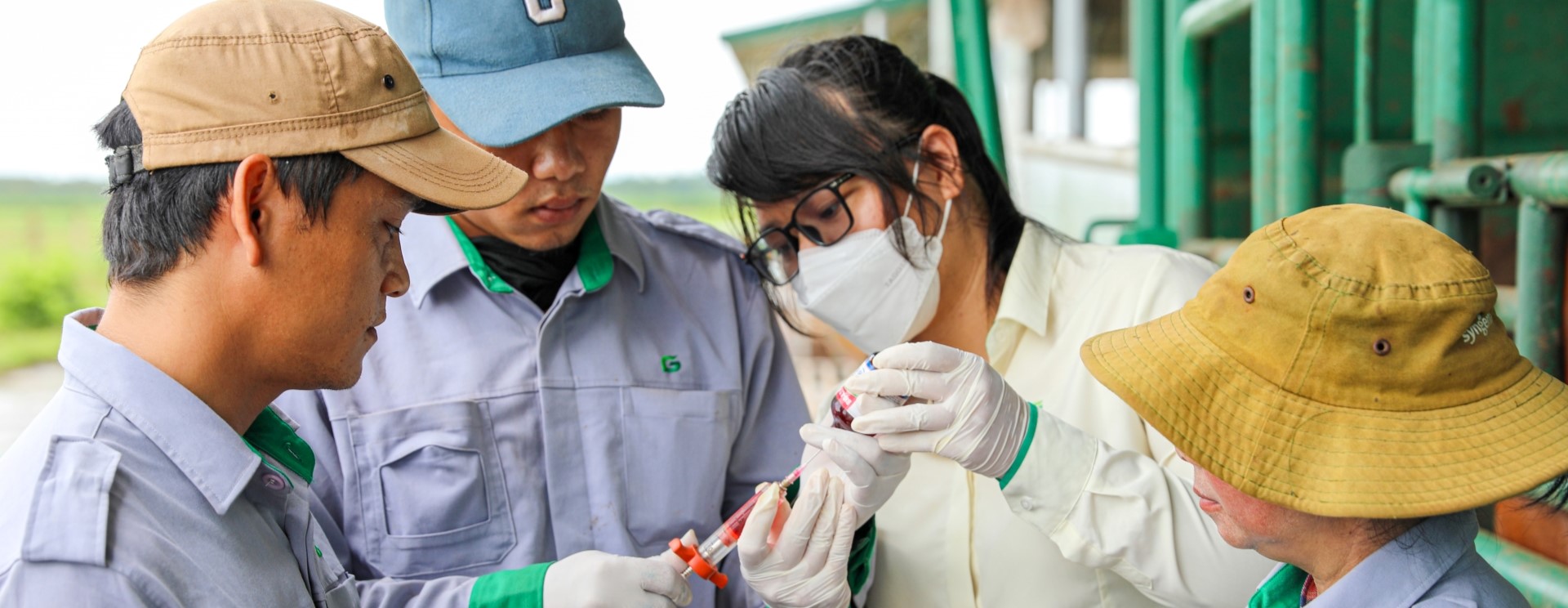 Banner truyền thông