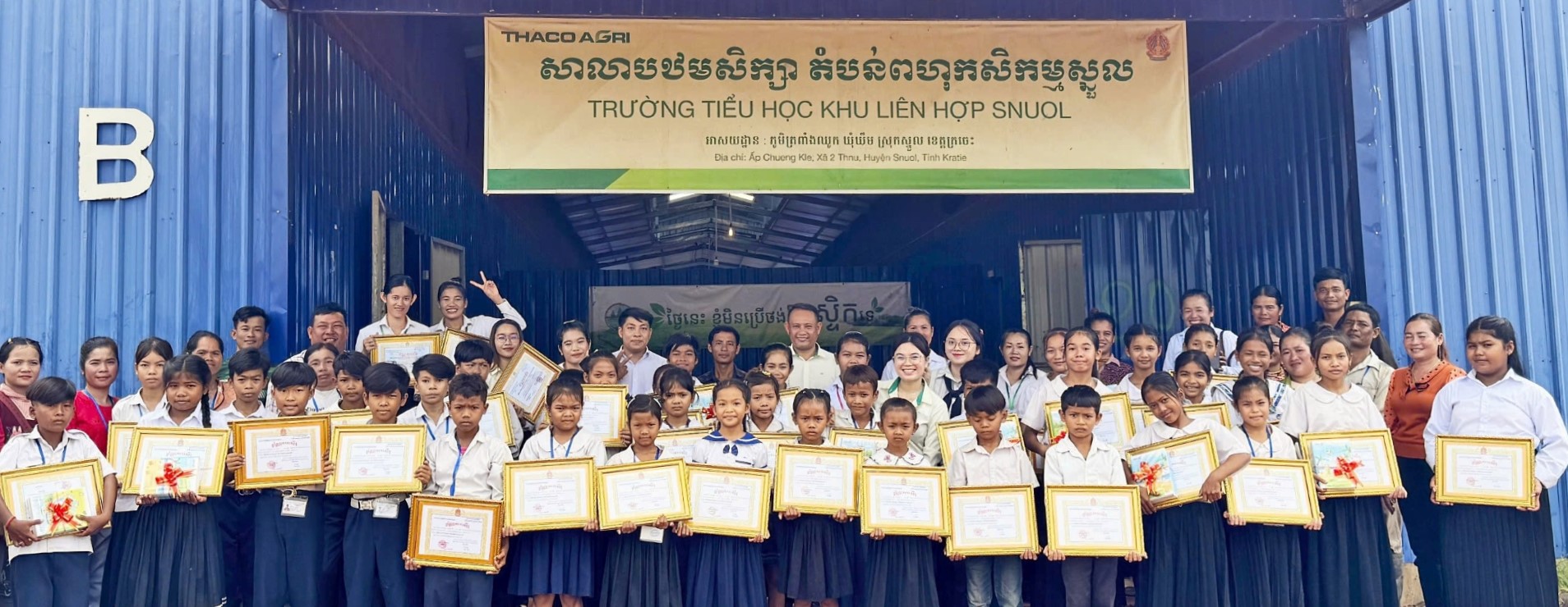 Banner truyền thông